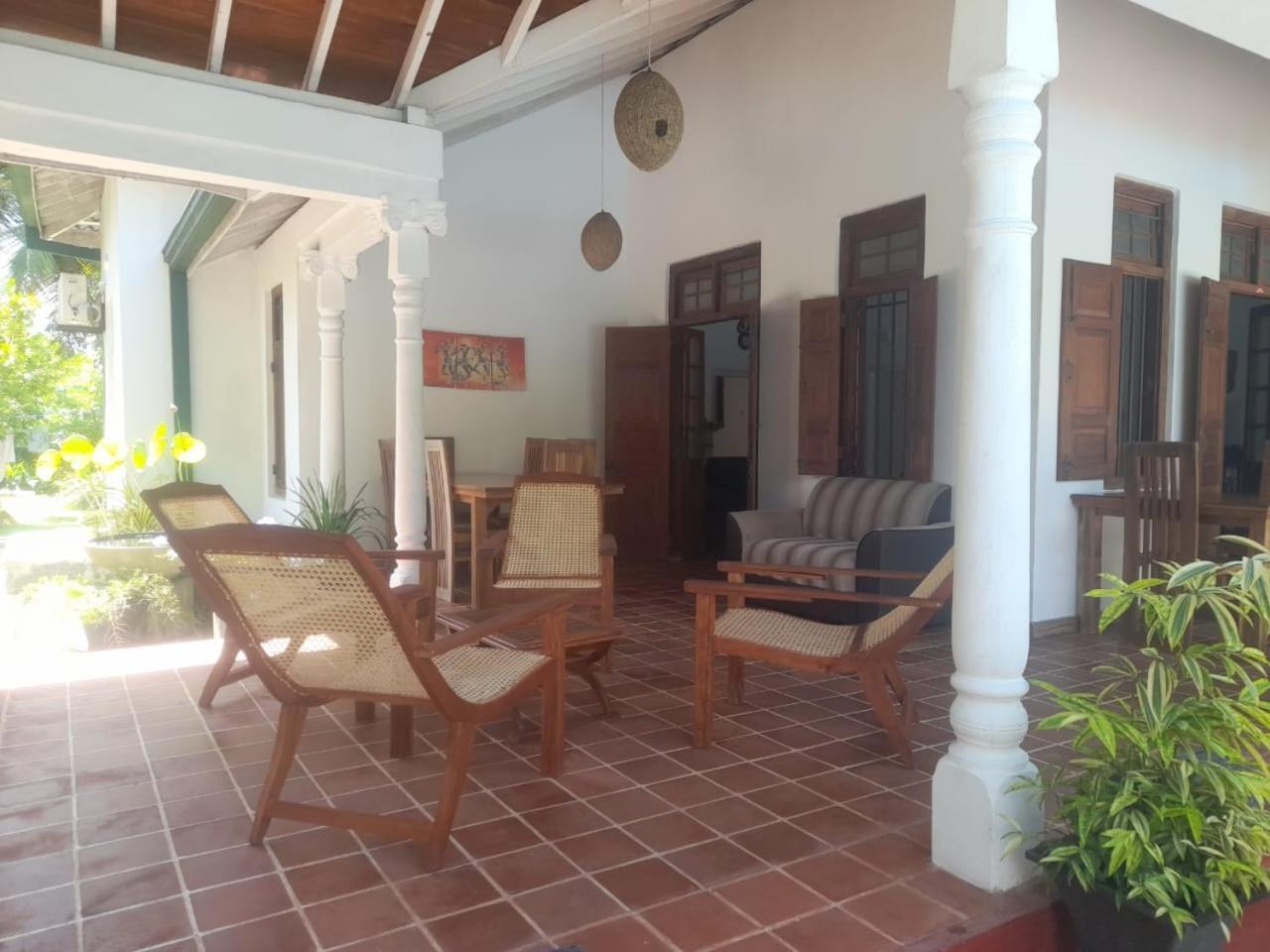 Tranquility Guest House Hikkaduwa Bagian luar foto