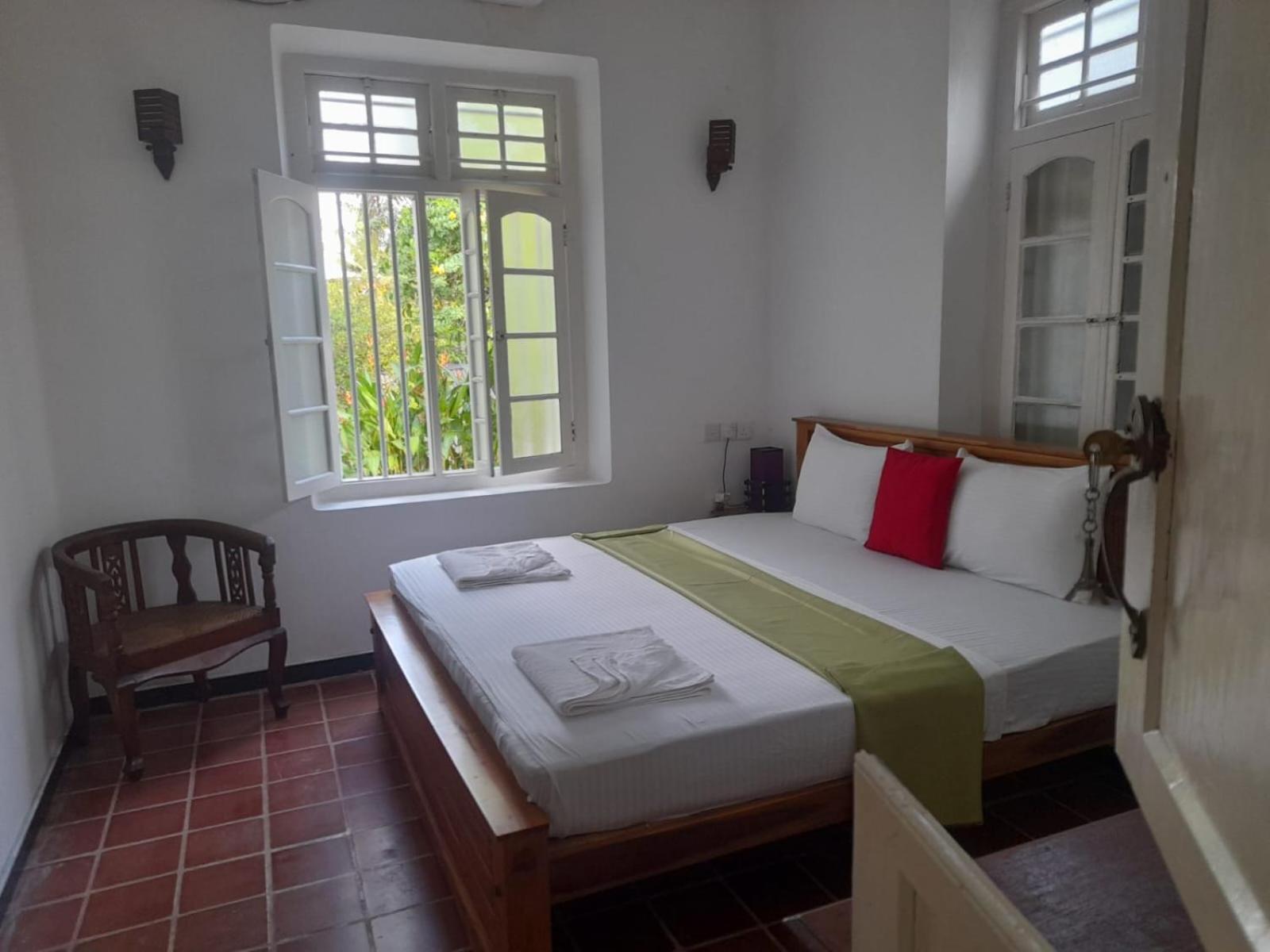 Tranquility Guest House Hikkaduwa Bagian luar foto