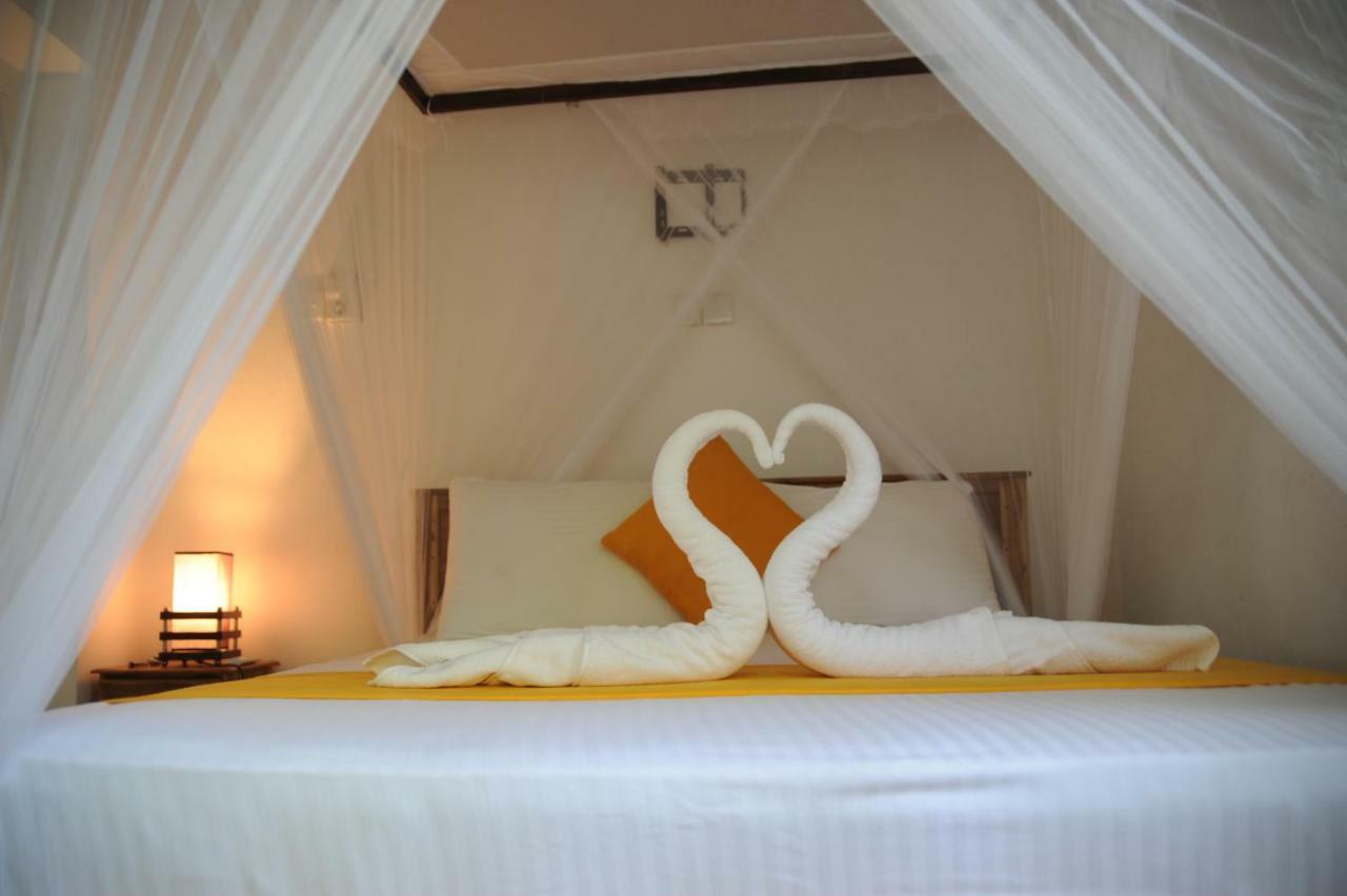 Tranquility Guest House Hikkaduwa Bagian luar foto