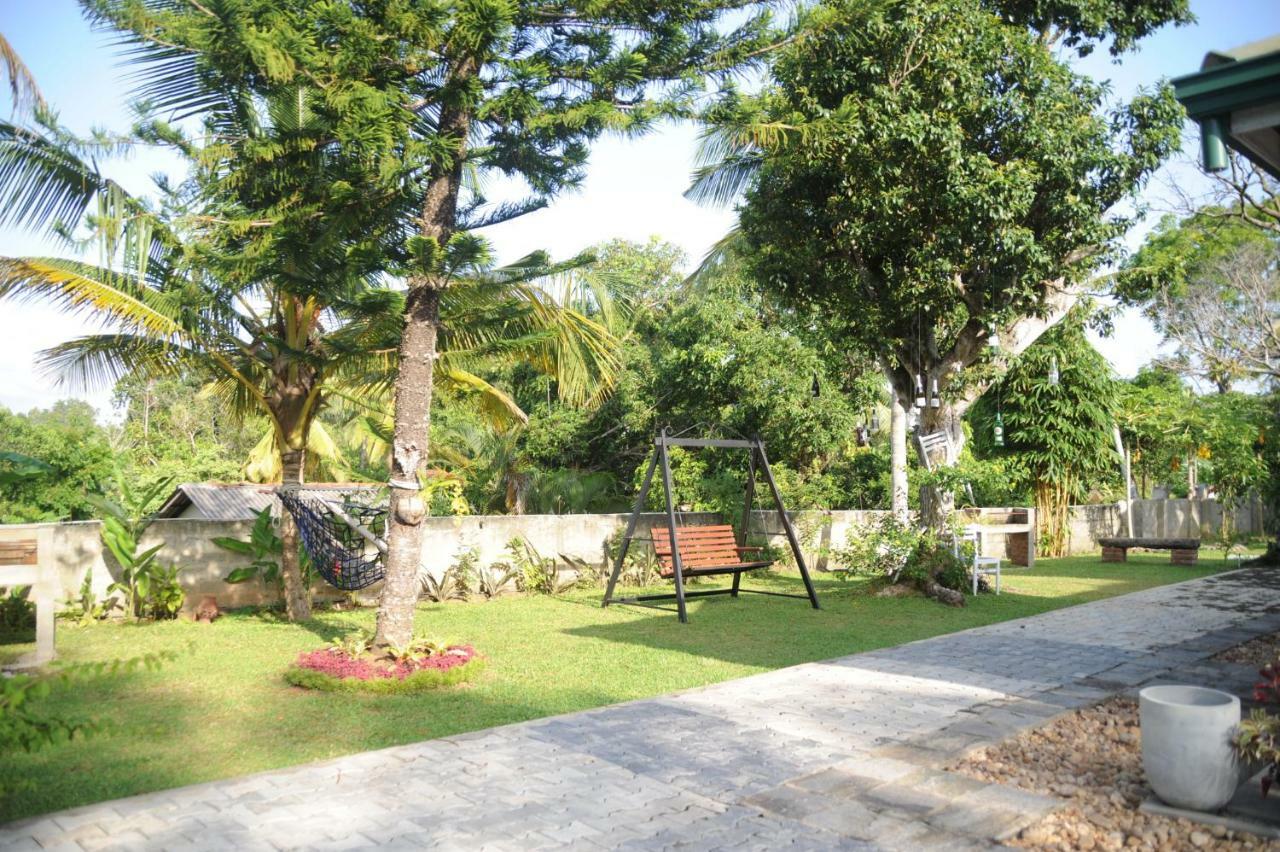 Tranquility Guest House Hikkaduwa Bagian luar foto