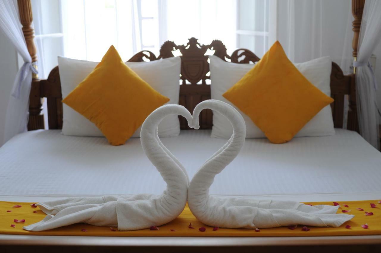 Tranquility Guest House Hikkaduwa Bagian luar foto